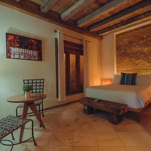 Luca Hotel Santo Domingo